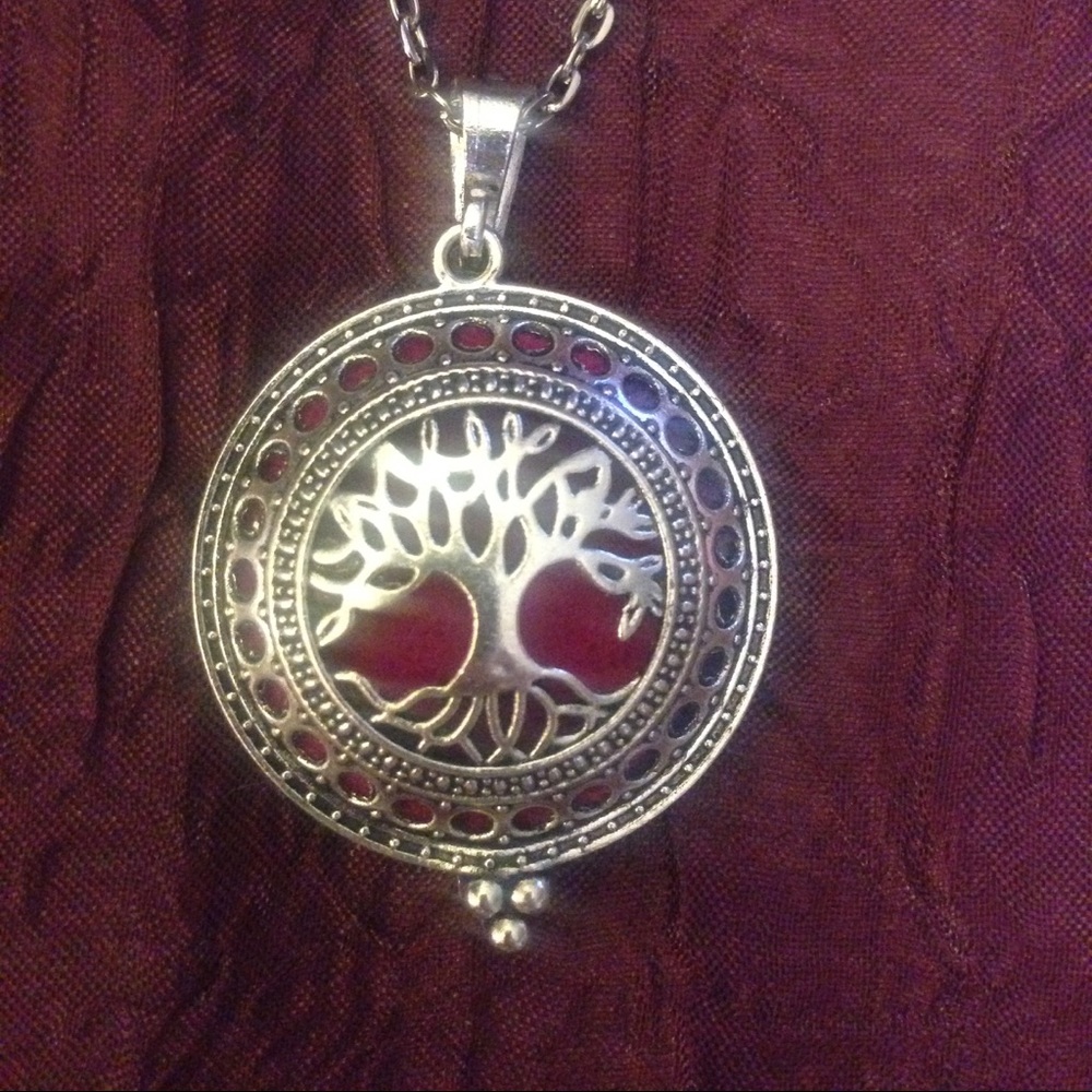 NEW Essential Oil Diffuser Tree of Life Necklace
